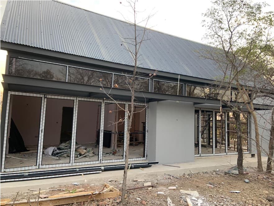 Prevail Farm Estate is a bold reimagining of rural living. Spanning over 200 hectares of fertile Mashonaland countryside